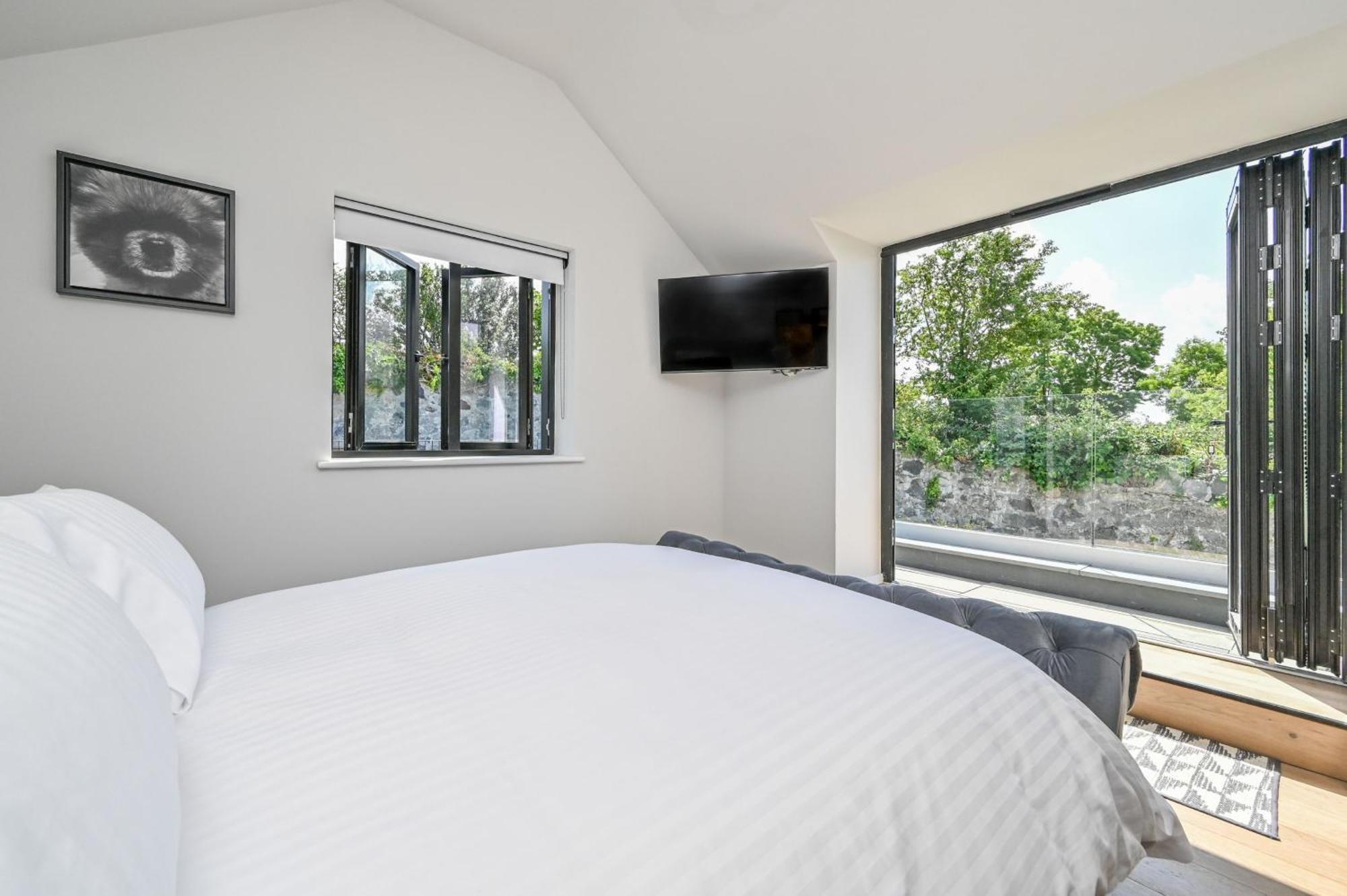 1 The Nest - Luxury Modern House Nr Beach & Bars With Sea Views & Free Parking Villa Charlestown  Exterior foto