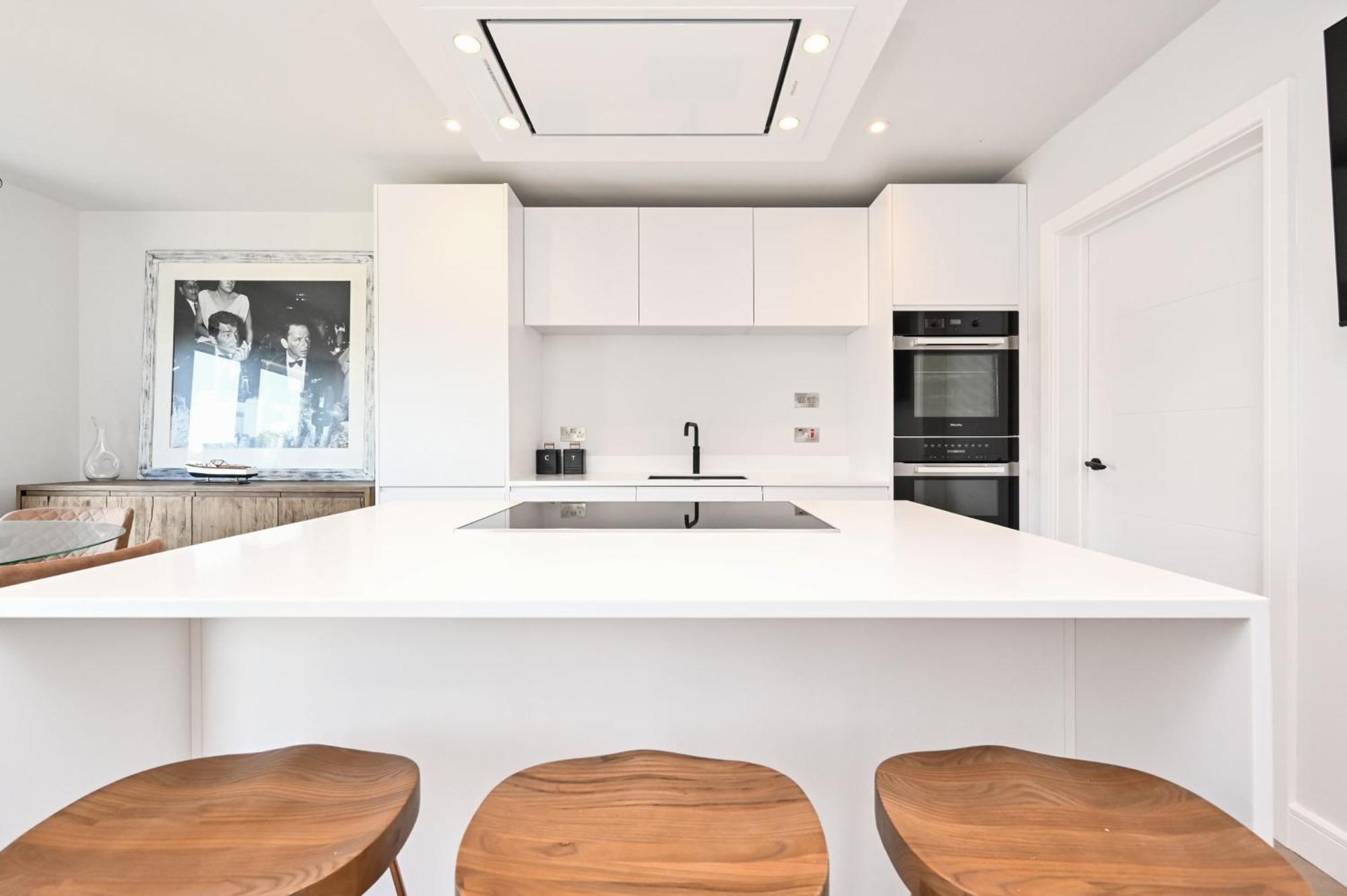 1 The Nest - Luxury Modern House Nr Beach & Bars With Sea Views & Free Parking Villa Charlestown  Exterior foto