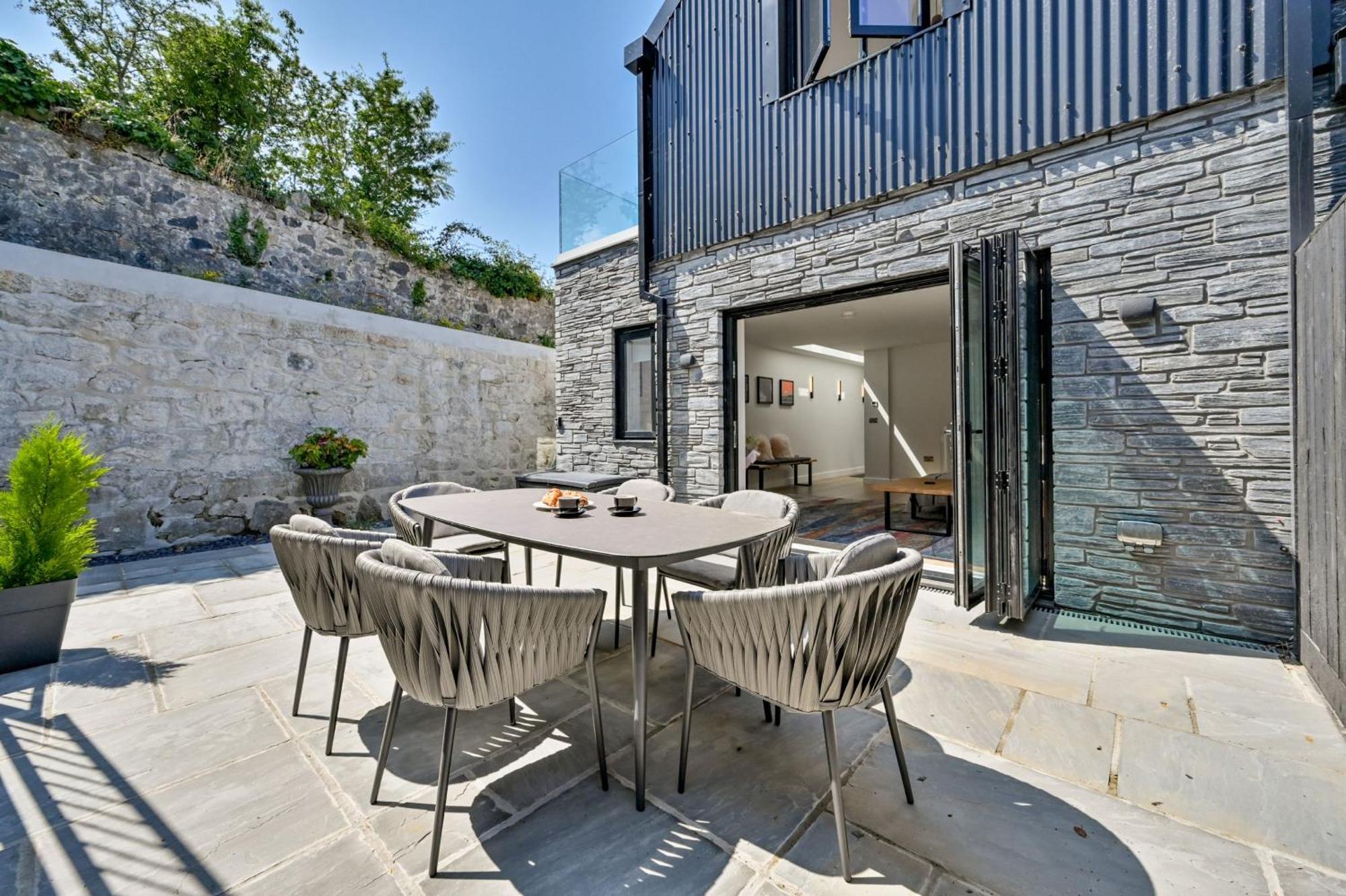 1 The Nest - Luxury Modern House Nr Beach & Bars With Sea Views & Free Parking Villa Charlestown  Exterior foto